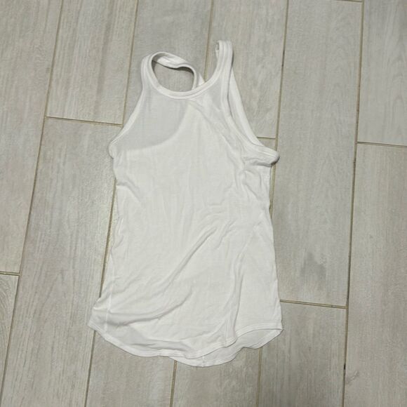 Lululemon white tank 4 - Picture 1 of 4